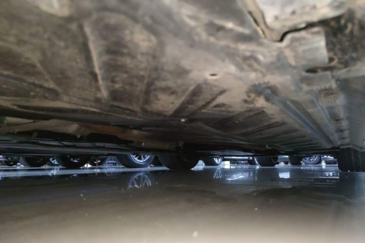 Used Mercedes-Benz E-Class 2017 E 300 Coupe Chassis Rear Right
