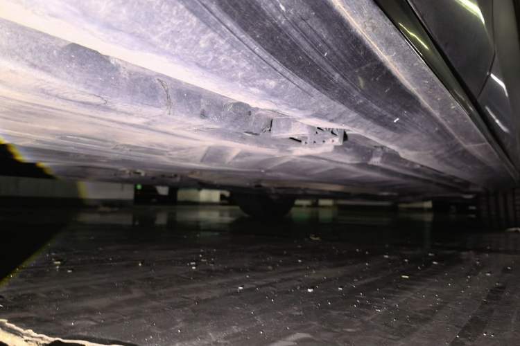 Used Mercedes-Benz E-Class 2017 E 200 L Sport 4MATIC Chassis Rear Right