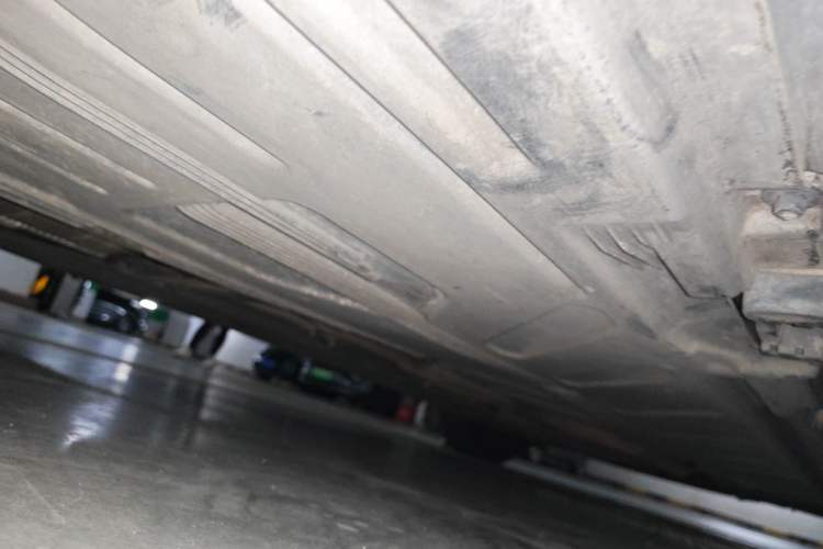Used Mercedes-Benz E-Class 2017 E 300 L Luxury Model Chassis Rear Right