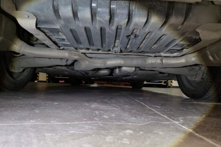 Used Mercedes-Benz E-Class 2017 E 320 L Sport 4MATIC Chassis Rear