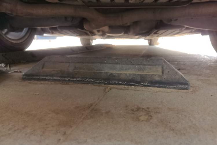 Used Mercedes-Benz E-Class 2017 E 300 L Luxury Model Chassis Rear