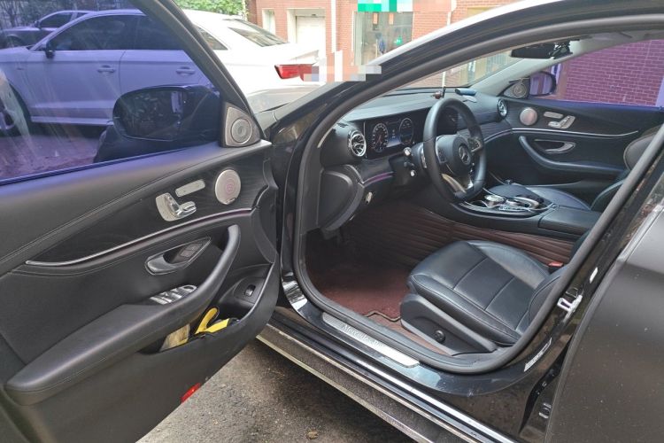 Used Mercedes-Benz E-Class 2017 E 300 L Sport Luxury Edition Driver Seat