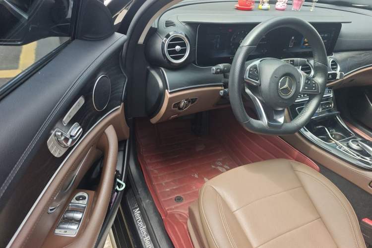 Used Mercedes-Benz E-Class 2017 E 300 L Sporty and Stylish Model Driver Seat