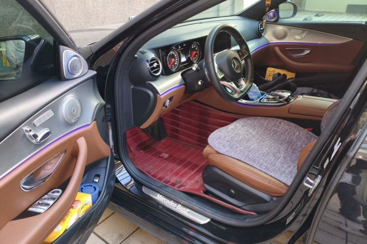 Used Mercedes-Benz E-Class 2017 E 200 Sport 4MATIC Driver Seat