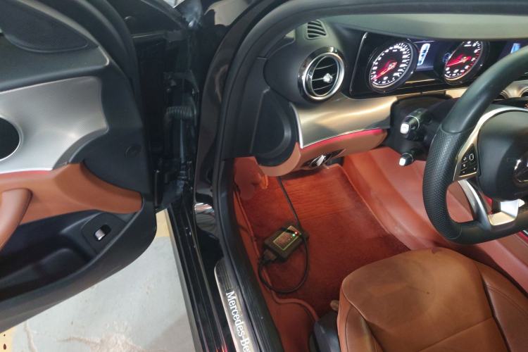 Used Mercedes-Benz E-Class 2017 E 300 Sport Edition Driver Seat