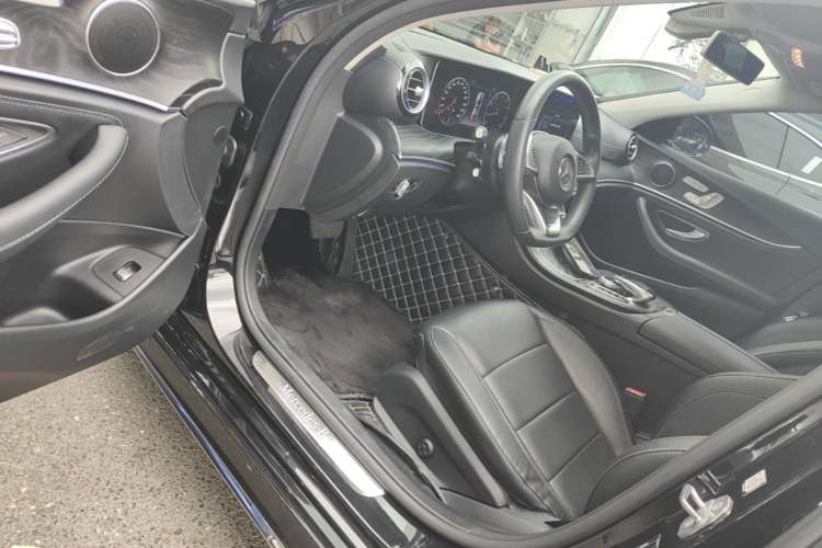 Used Mercedes-Benz E-Class 2017 E 300 L Sport Luxury Edition Driver Seat