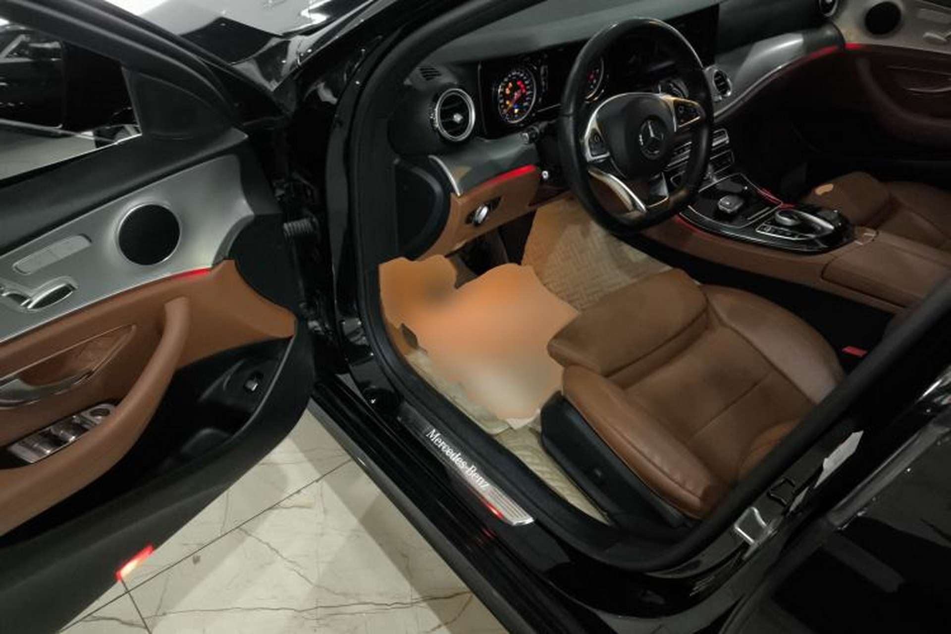 Used Mercedes-Benz E-Class 2017 E 200 Sport 4MATIC Driver Seat
