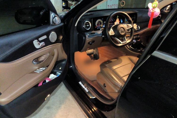 Used Mercedes-Benz E-Class 2017 E 320 L Sport 4MATIC Driver Seat