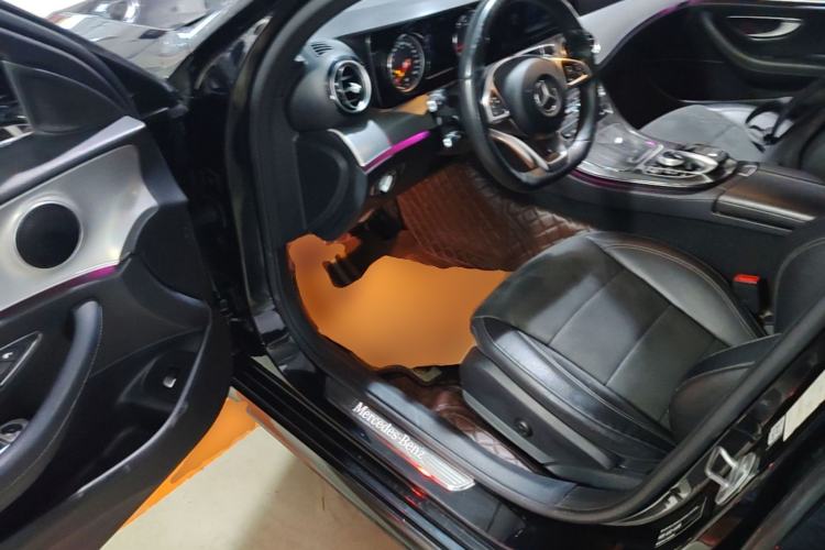 Used Mercedes-Benz E-Class 2017 E 300 Sport Edition Driver Seat