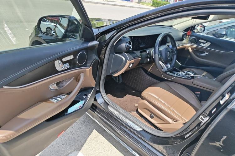 Used Mercedes-Benz E-Class 2017 E 300 L Sporty and Stylish Model Driver Seat
