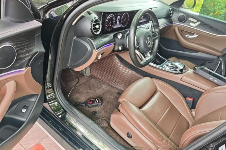 Used Mercedes-Benz E-Class 2017 E 200 L Sport 4MATIC Driver Seat