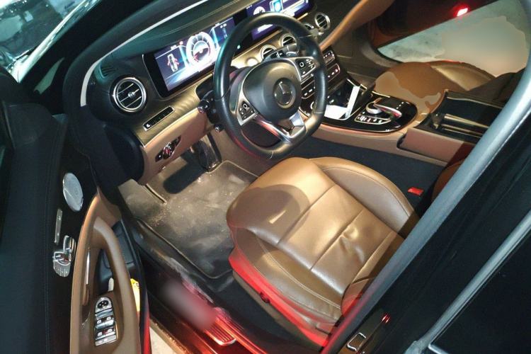 Used Mercedes-Benz E-Class 2017 E 300 L Sport Luxury Edition Driver Seat