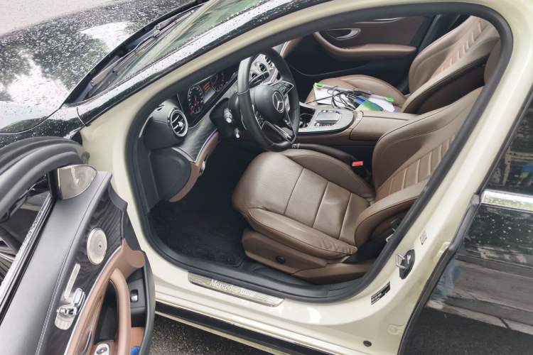 Used Mercedes-Benz E-Class 2017 E 300 L Sport Luxury Edition Driver Seat