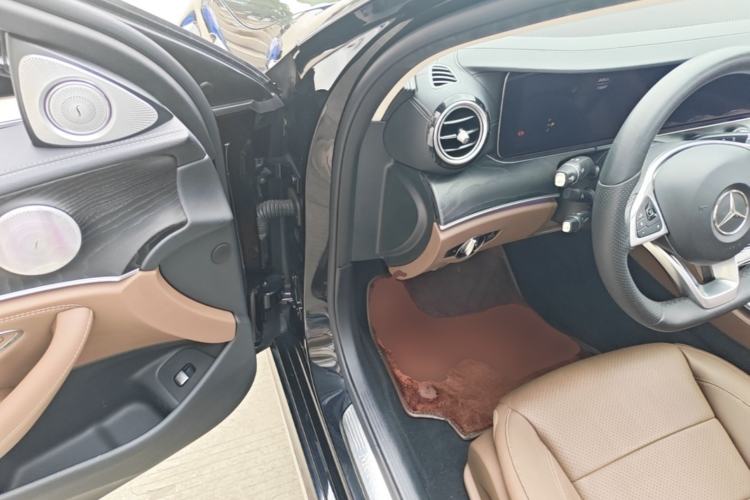 Used Mercedes-Benz E-Class 2017 E 300 L Sport Luxury Edition Driver Seat
