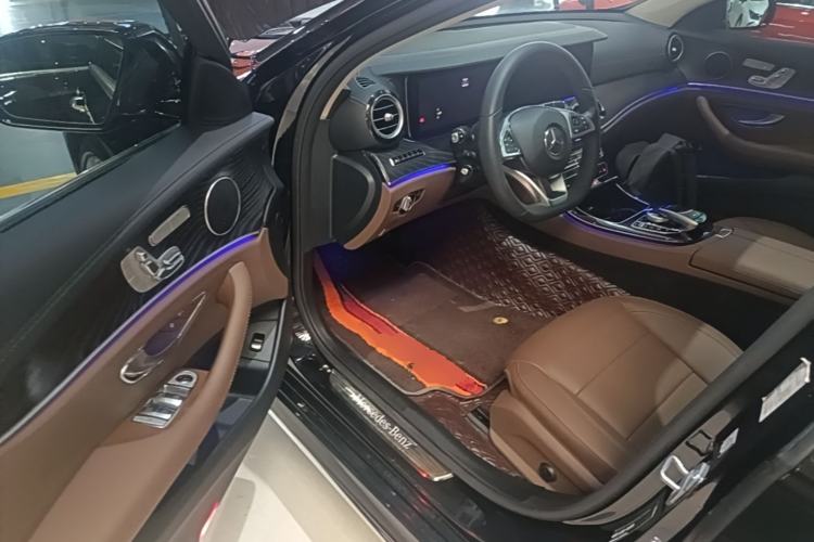 Used Mercedes-Benz E-Class 2017 E 320 L Sport 4MATIC Driver Seat