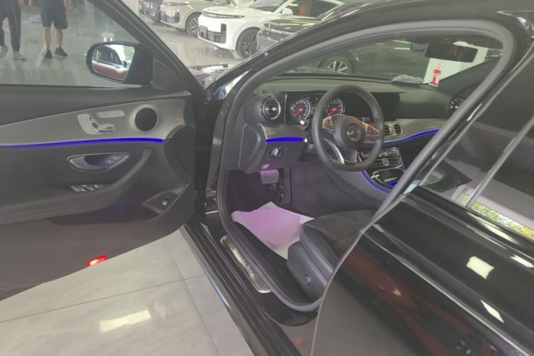 Used Mercedes-Benz E-Class 2017 E 300 Sport Edition Driver Seat
