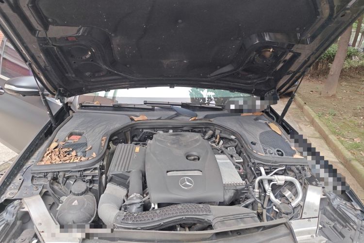 Used Mercedes-Benz E-Class 2017 E 300 L Sport Luxury Edition Engine Bay