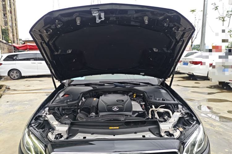 Used Mercedes-Benz E-Class 2017 E 300 Sport Edition Engine Bay