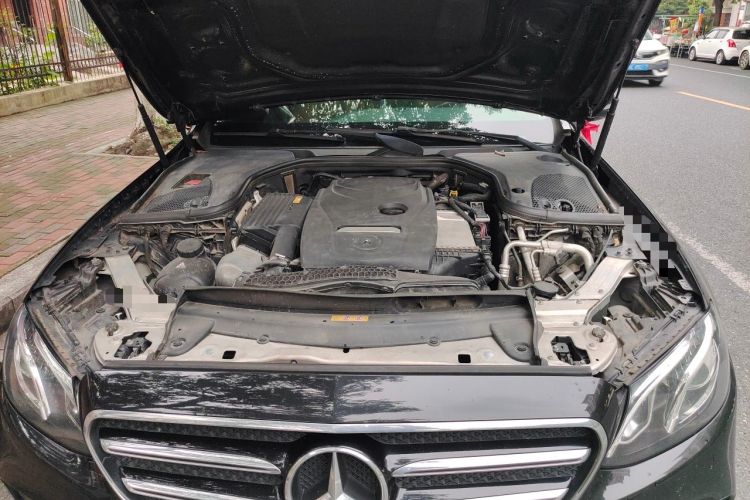 Used Mercedes-Benz E-Class 2017 E 200 Sport Engine Bay