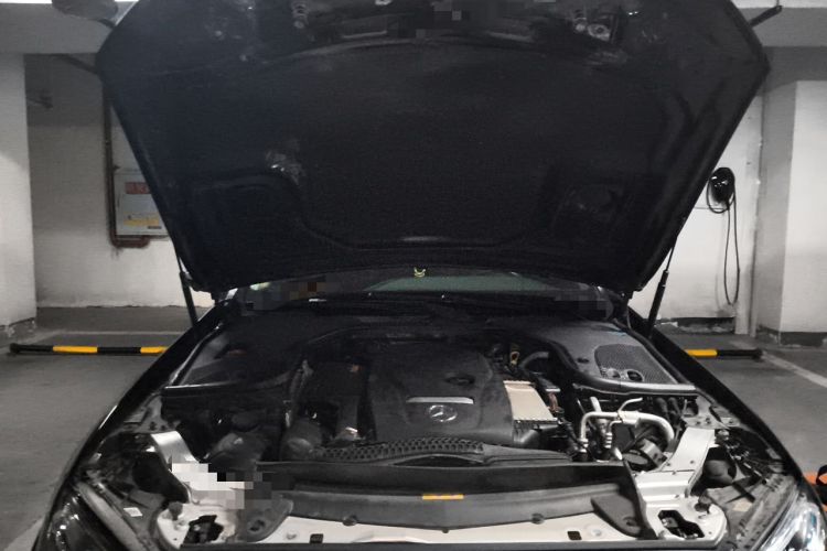 Used Mercedes-Benz E-Class 2017 E 300 L Sport Luxury Edition Engine Bay