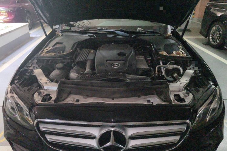 Used Mercedes-Benz E-Class 2017 E 300 L Sport Luxury Edition Engine Bay