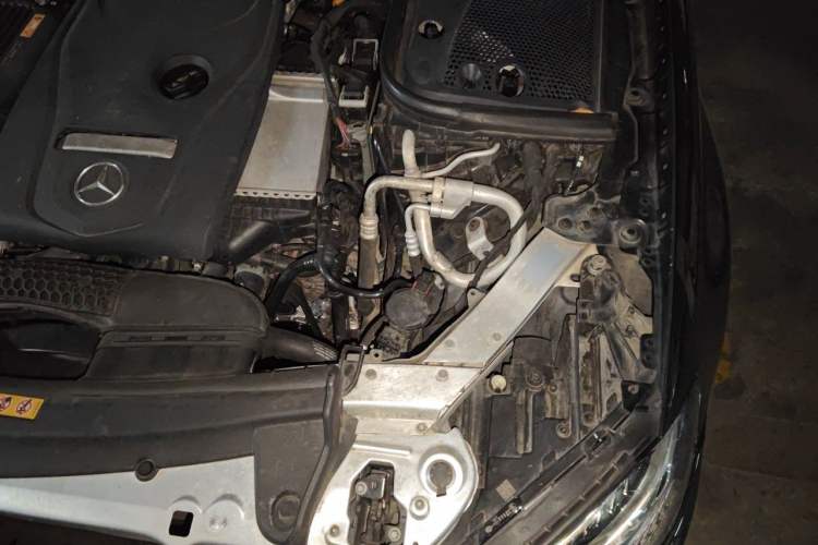 Used Mercedes-Benz E-Class 2017 E 200 L 4MATIC Engine Bay Left