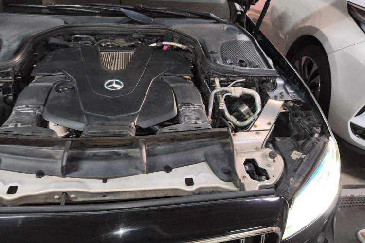 Used Mercedes-Benz E-Class 2017 E 320 L Sport 4MATIC Engine Bay Left
