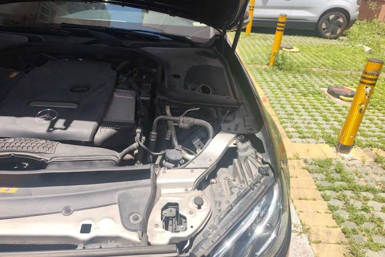 Used Mercedes-Benz E-Class 2017 E 300 L Sporty and Stylish Model Engine Bay Left