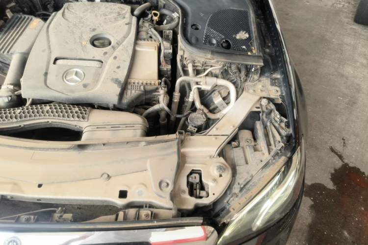 Used Mercedes-Benz E-Class 2017 E 300 L Sport Luxury Edition Engine Bay Left