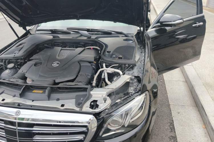 Used Mercedes-Benz E-Class 2017 E 320 L Sport 4MATIC Engine Bay Left