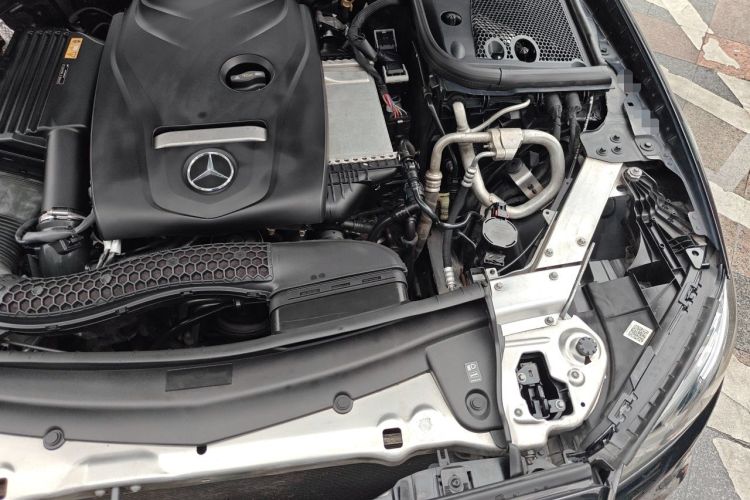 Used Mercedes-Benz E-Class 2017 E 300 L Sport Luxury Edition Engine Bay Left