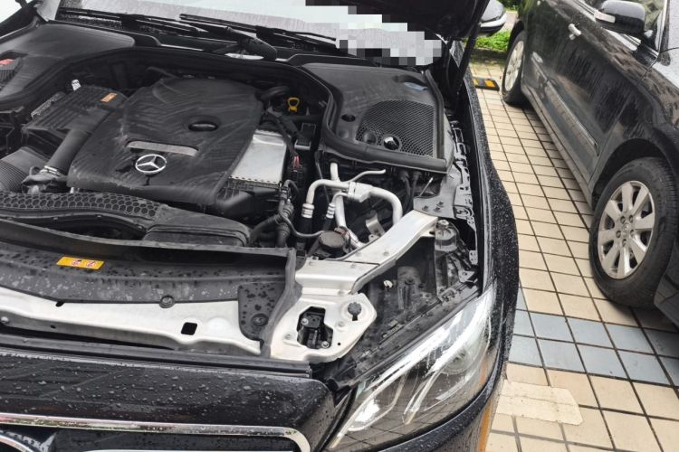 Used Mercedes-Benz E-Class 2017 E 300 Sport Edition Engine Bay Left