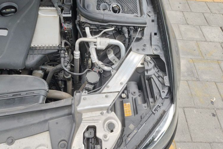 Used Mercedes-Benz E-Class 2017 E 200 L Sport 4MATIC Engine Bay Left