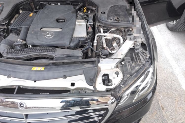 Used Mercedes-Benz E-Class 2017 E 200 L 4MATIC Engine Bay Left