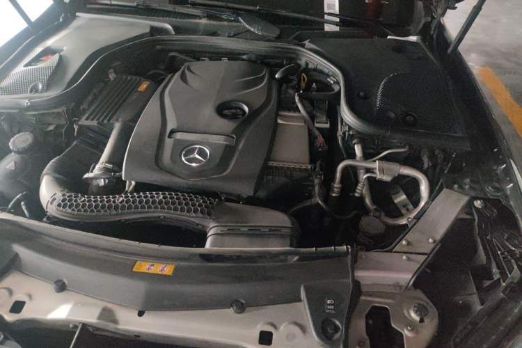 Used Mercedes-Benz E-Class 2017 E 300 L Sport Luxury Edition Engine Bay Left