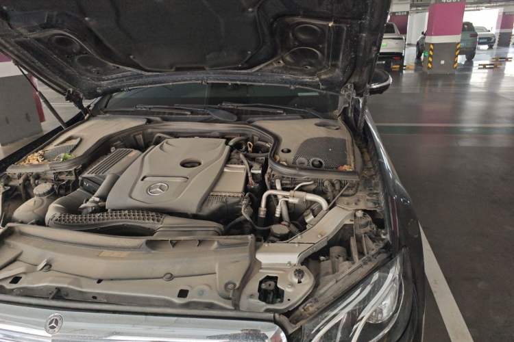 Used Mercedes-Benz E-Class 2017 E 300 L Luxury Model Engine Bay Left