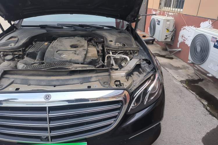 Used Mercedes-Benz E-Class 2017 E 300 L Luxury Model Engine Bay Left