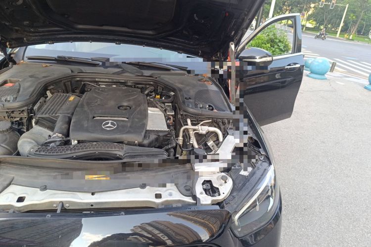 Used Mercedes-Benz E-Class 2017 E 300 Sport Edition Engine Bay Left