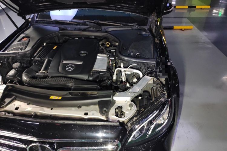 Used Mercedes-Benz E-Class 2017 E 200 Sport Engine Bay Left