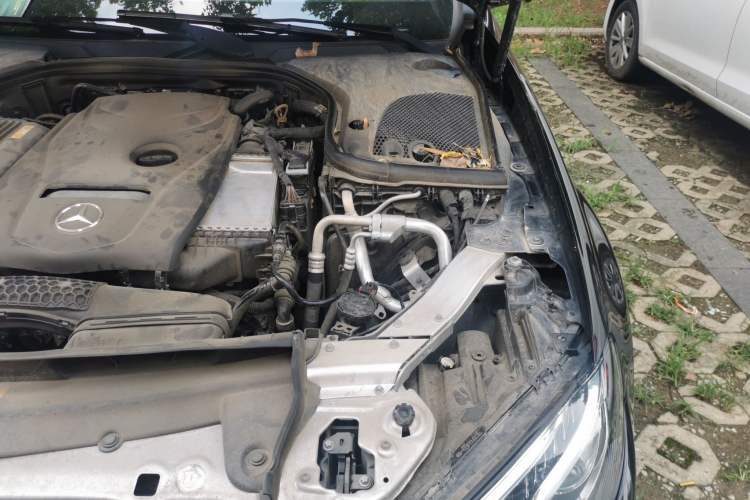 Used Mercedes-Benz E-Class 2017 E 300 L Luxury Model Engine Bay Left