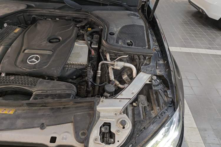 Used Mercedes-Benz E-Class 2017 E 200 L Sport 4MATIC Engine Bay Left