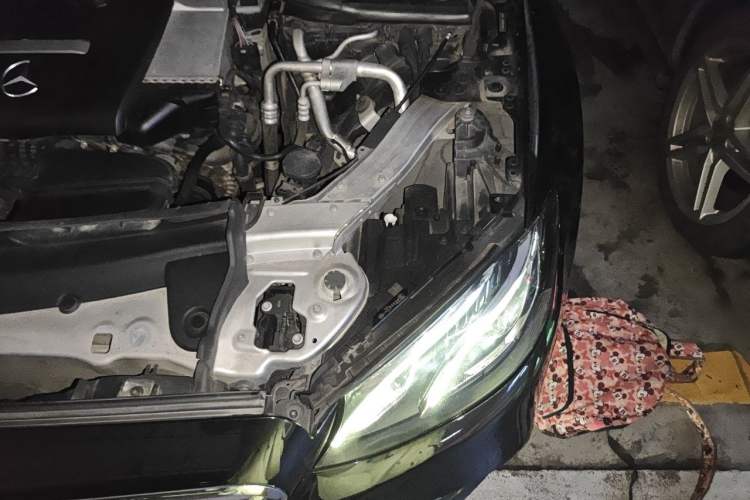 Used Mercedes-Benz E-Class 2017 E 300 L Sport Luxury Edition Engine Bay Left