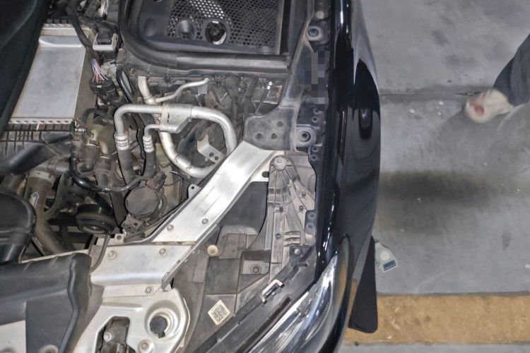 Used Mercedes-Benz E-Class 2017 E 300 L Luxury Model Engine Bay Left