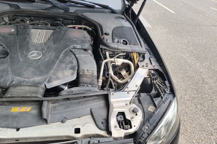 Used Mercedes-Benz E-Class 2017 E 320 L Sport 4MATIC Engine Bay Left