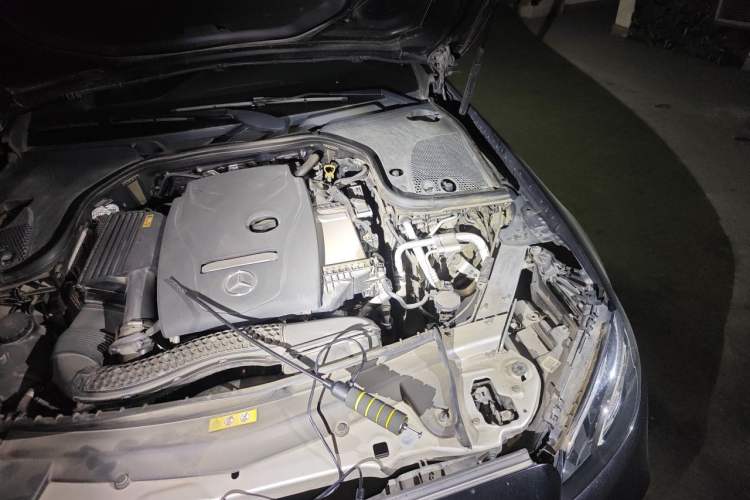 Used Mercedes-Benz E-Class 2017 E 200 Coupe Engine Bay Left