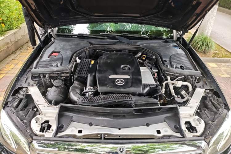Used Mercedes-Benz E-Class 2017 E 200 L Sport 4MATIC Engine Bay