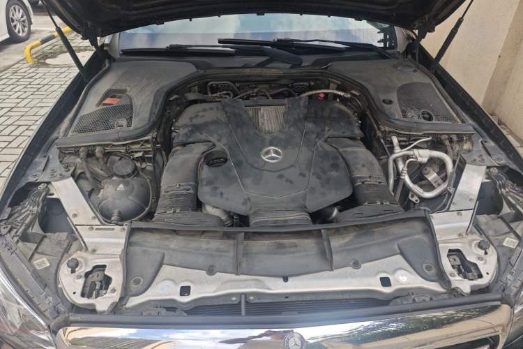 Used Mercedes-Benz E-Class 2017 E 320 L 4MATIC Engine Bay