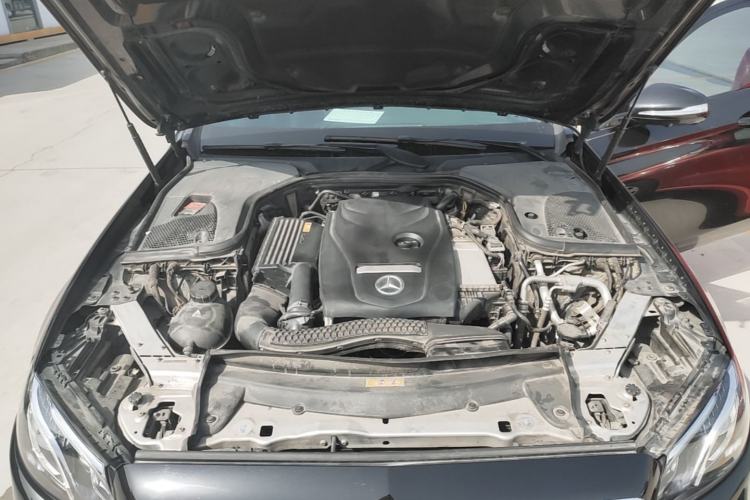 Used Mercedes-Benz E-Class 2017 Restyled E 300 Sport Edition Engine Bay