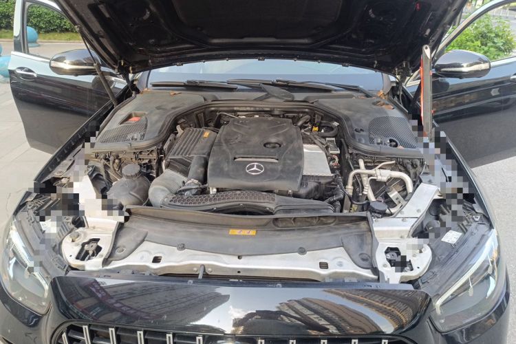 Used Mercedes-Benz E-Class 2017 E 300 Sport Edition Engine Bay