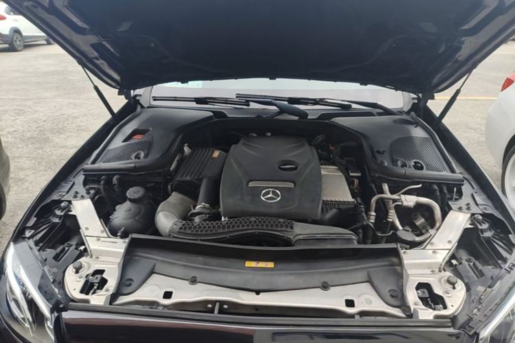 Used Mercedes-Benz E-Class 2017 E 300 L Sport Luxury Edition Engine Bay